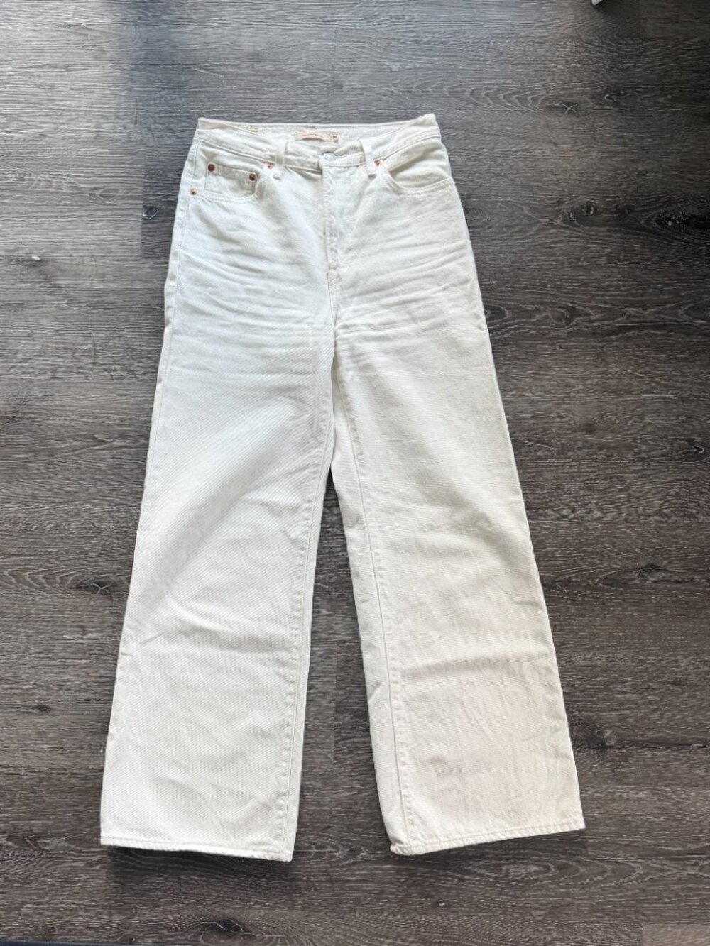 Levis Ribcage Wideleg 26x30